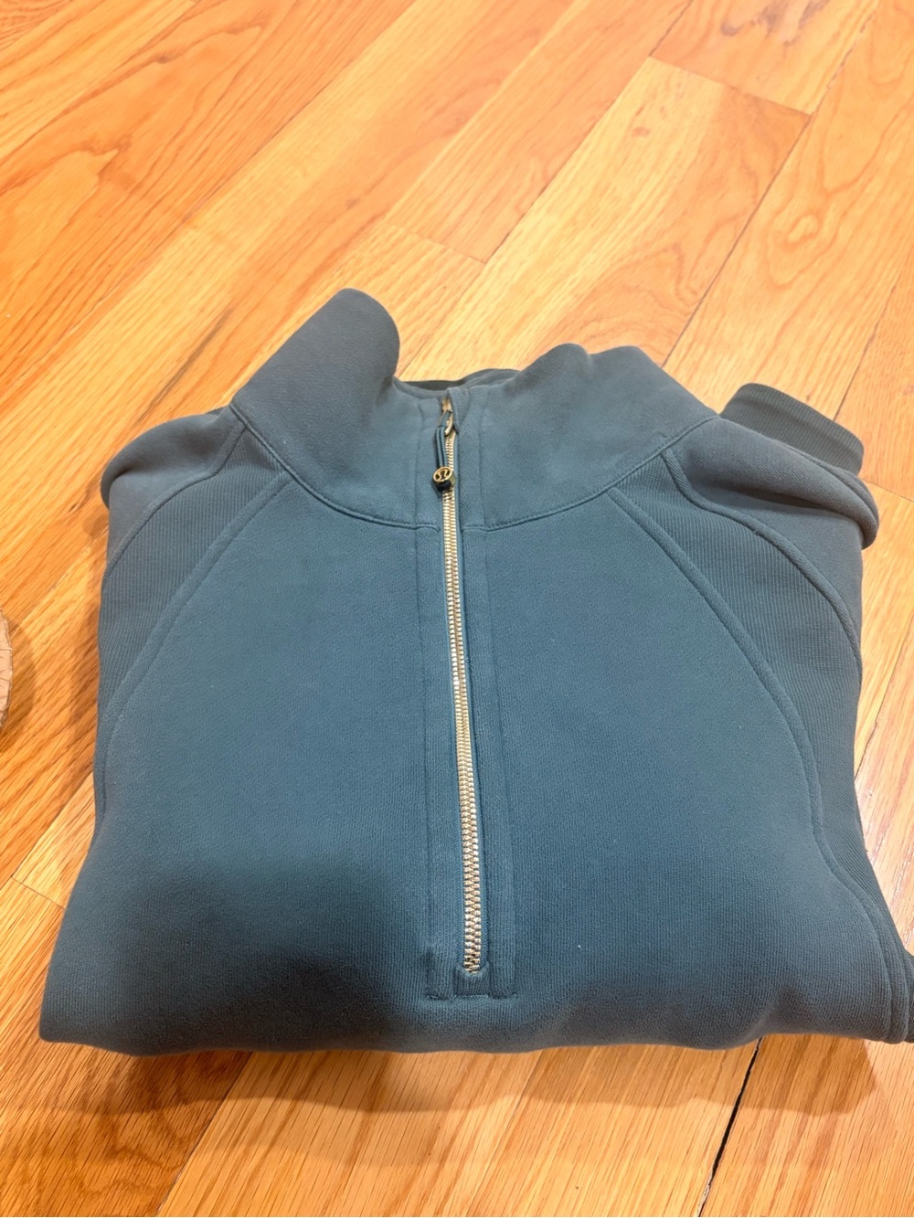 Lululemon Scuba Oversized Half Zip Hoodie Green Funnel Neck Thumbholes Women’s - Picture 7 of 7
